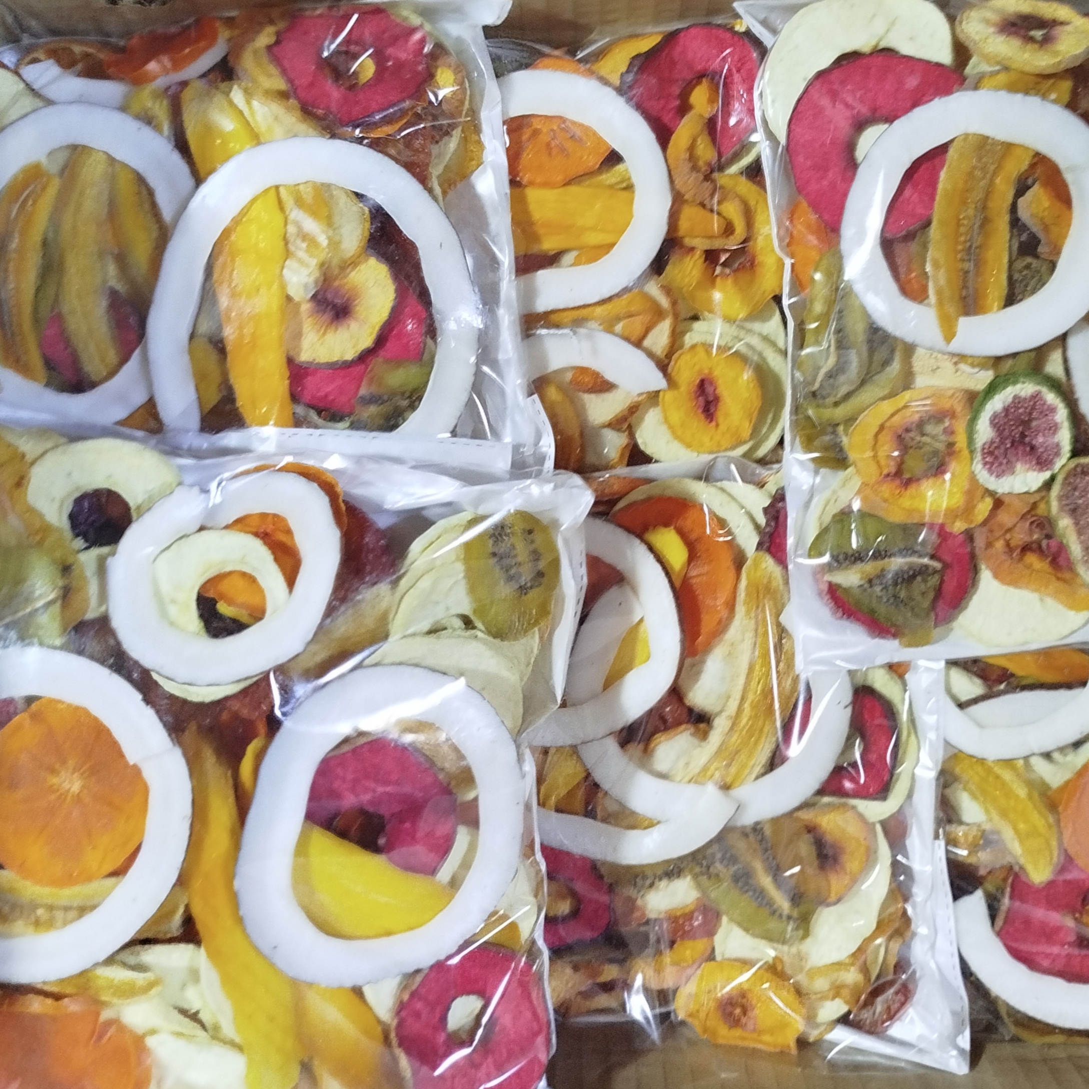 خرید مخلوط میوه خشک