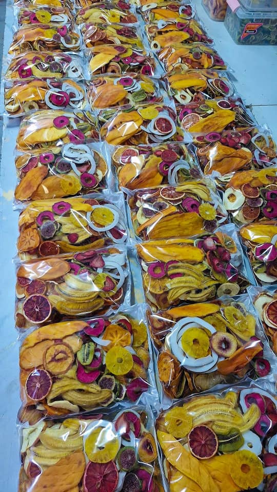 مخلوط میوه خشک 14 میوها اسلایس(500گرمی)