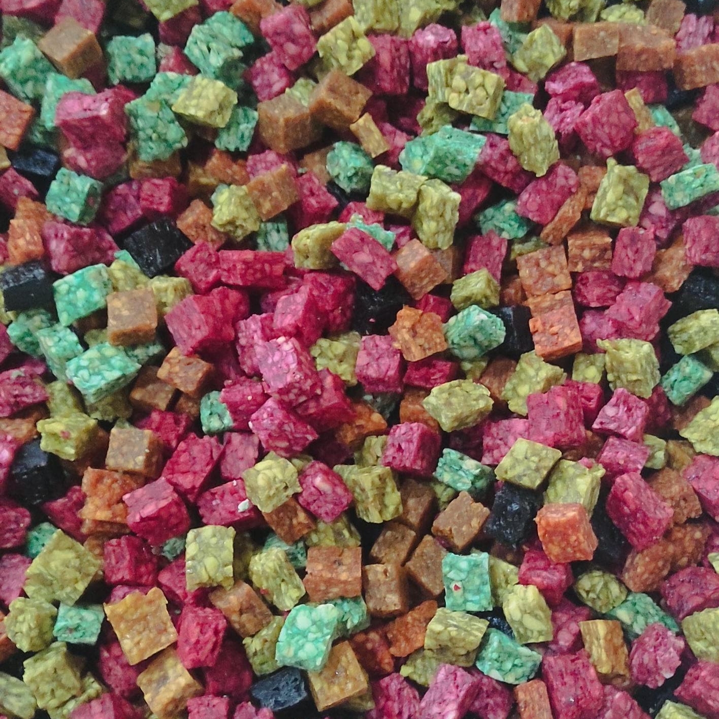 میوه خشک حبه ای (سفارشات عمده)